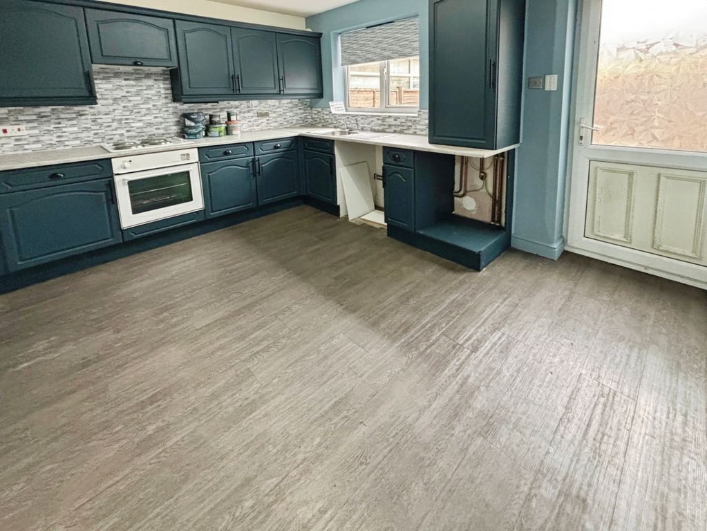 Property photo 2 of 7 Pbox-Img.Jpeg