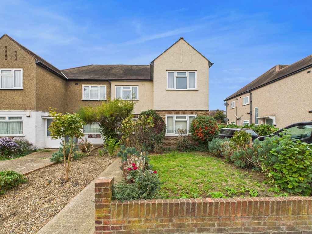 Property photo 2 of 34 4554582