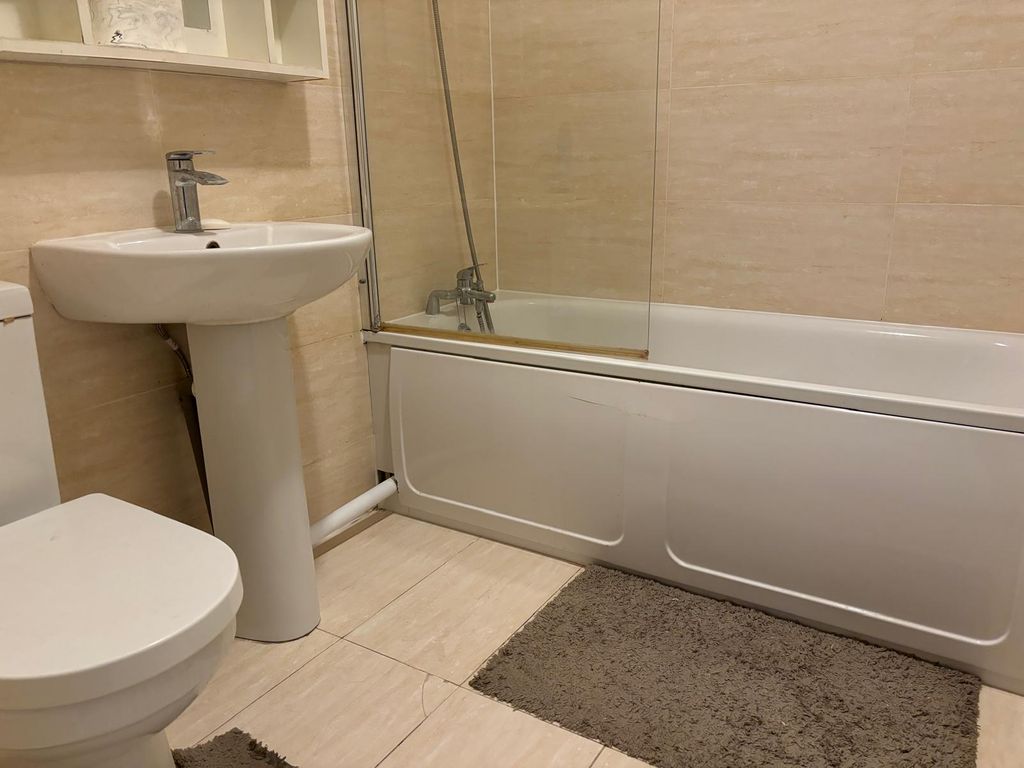 Property photo 3 of 3