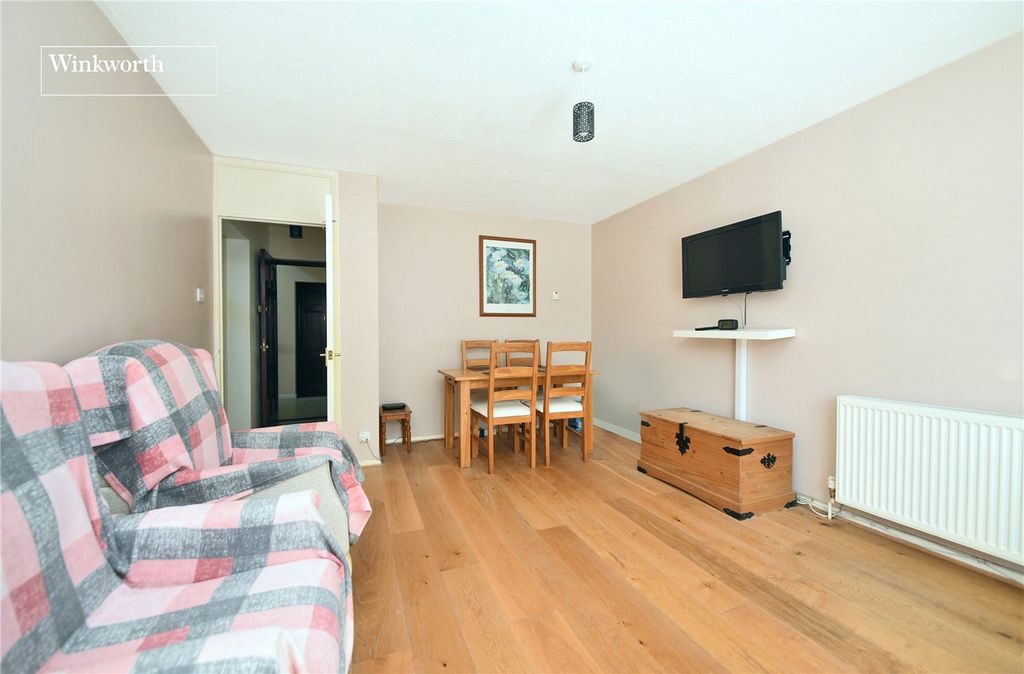 Property photo 3 of 16 Picture No. 04