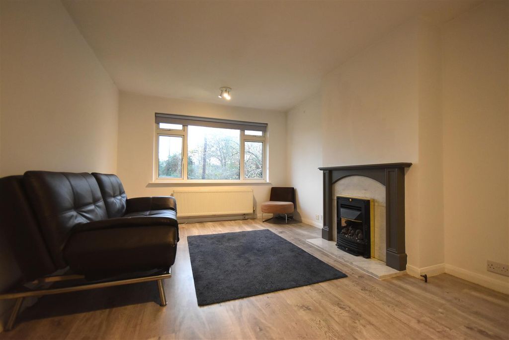 Property photo 2 of 14 Reception