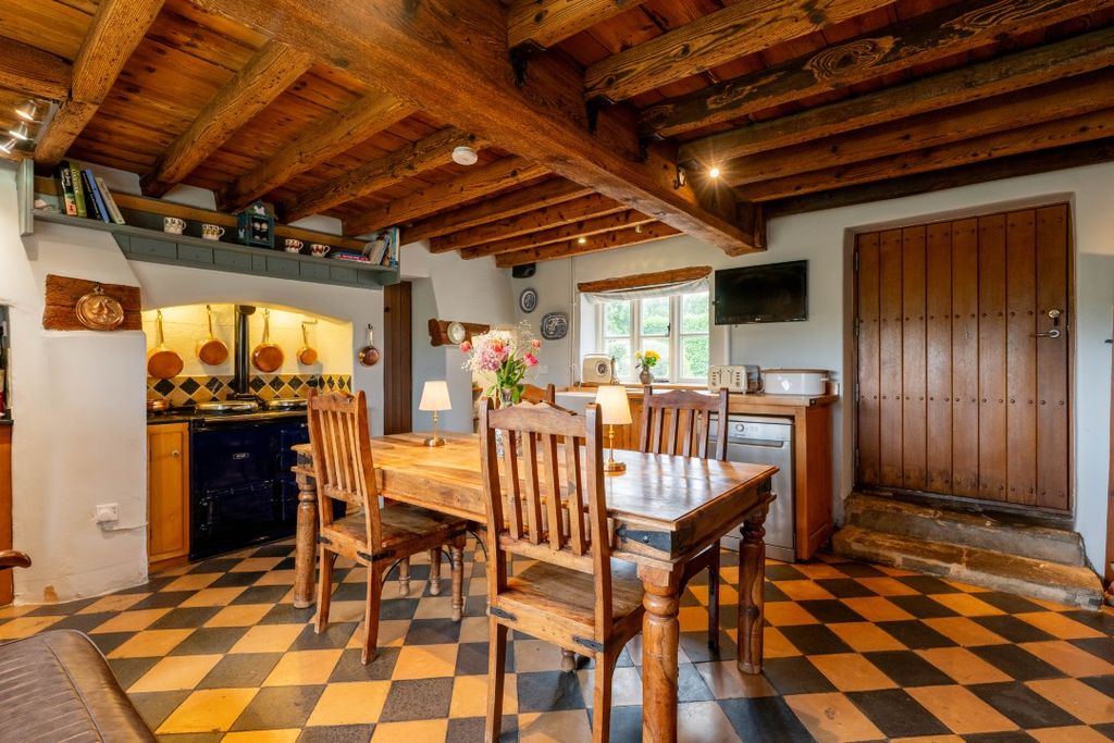 Additional image 6 of 7 bed property for saleWhite Cross Lane, Tilney All Saints, King's Lynn PE34