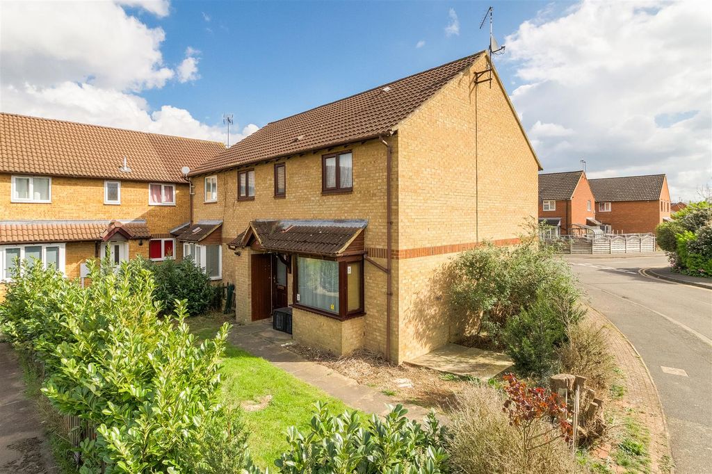 Property photo 1 of 14 Outside