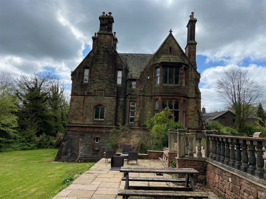 Property photo 3 of 4