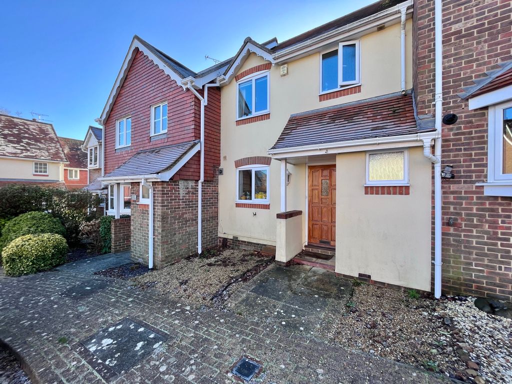 Property photo 1 of 11 Streetview