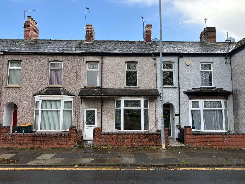 Property photo 1 of 12