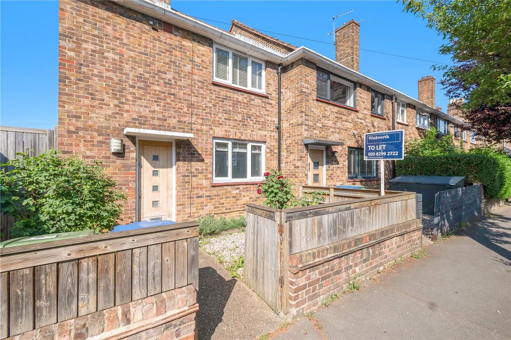 Property photo 1 of 14 External