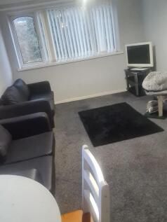 Property photo 1 of 9 2 Bedroom Flat For Rent