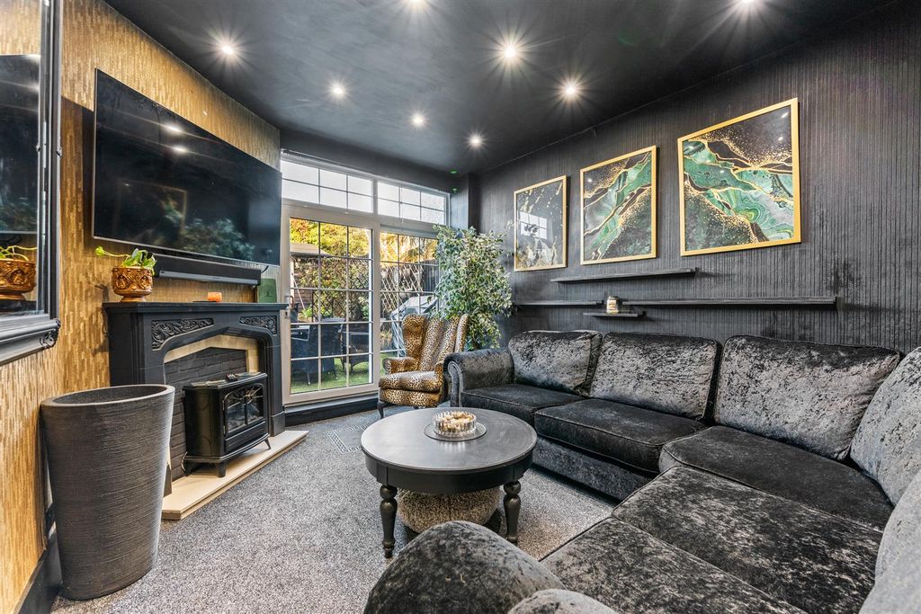 Property photo 2 of 15 23Stdavidsrdweb16.Jpg