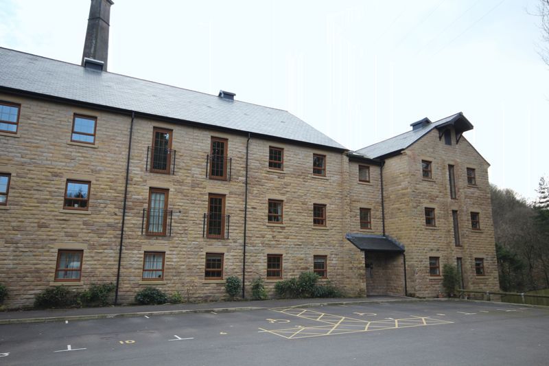 Property photo 1 of 12 Apartment