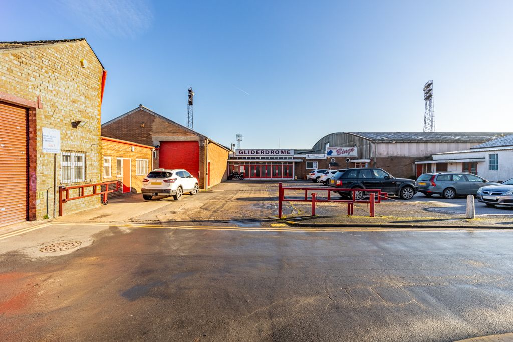 Property photo 3 of 15