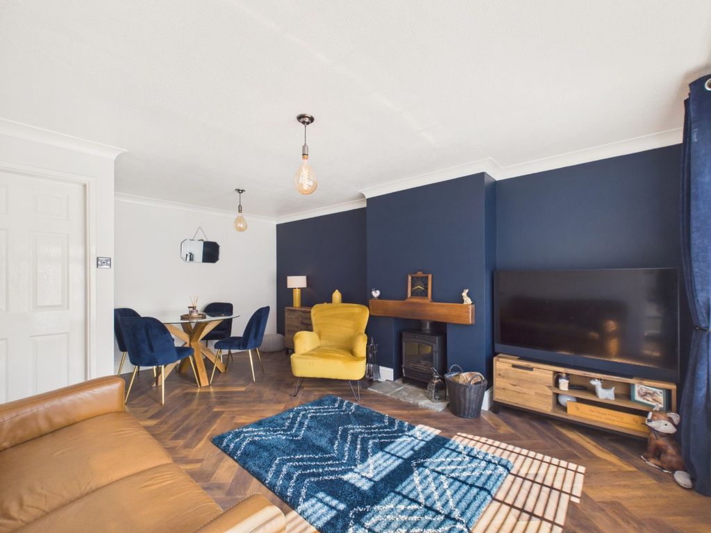 Property photo 3 of 19 5064203