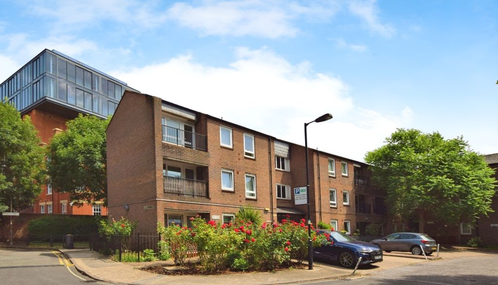 Property photo 1 of 13 External (2)