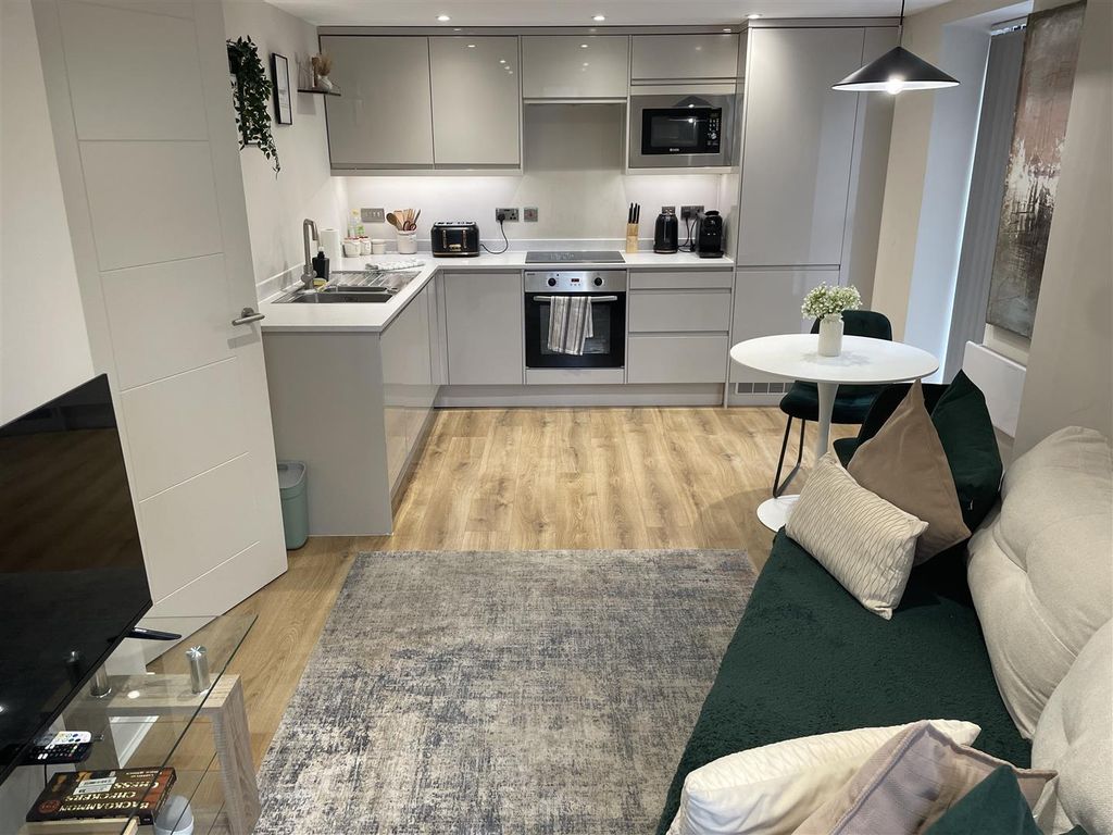 Property photo 1 of 13 Img_6686.Jpeg