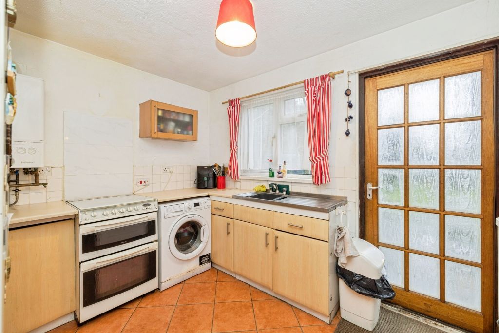 Property photo 3 of 18