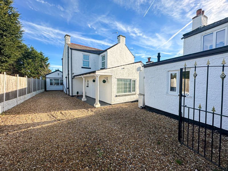 Property photo 3 of 45 Photo 45