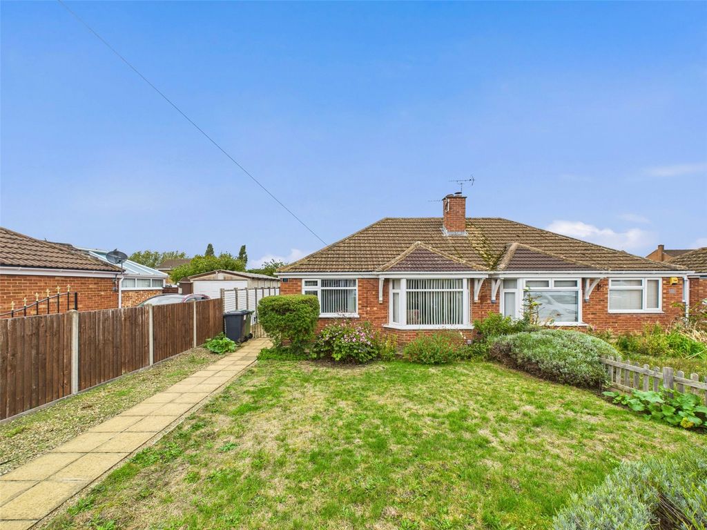 Property photo 1 of 27 Picture No. 36