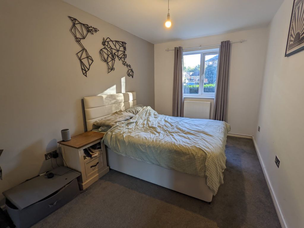 Property photo 3 of 6