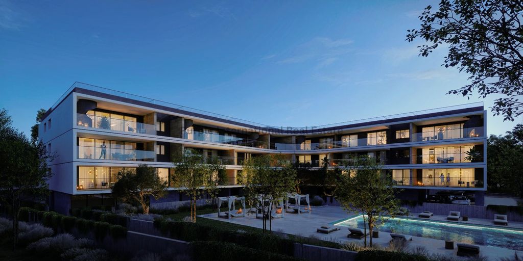 Property photo 1 of 30