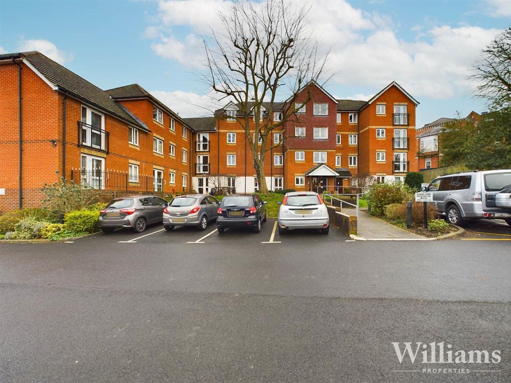 Property photo 1 of 9 Cam02861G0-Pr0324-Still018.Jpg