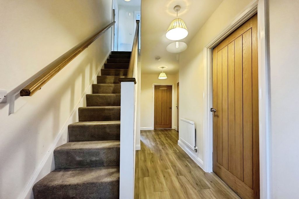 Property photo 2 of 13 Entrance Hallway