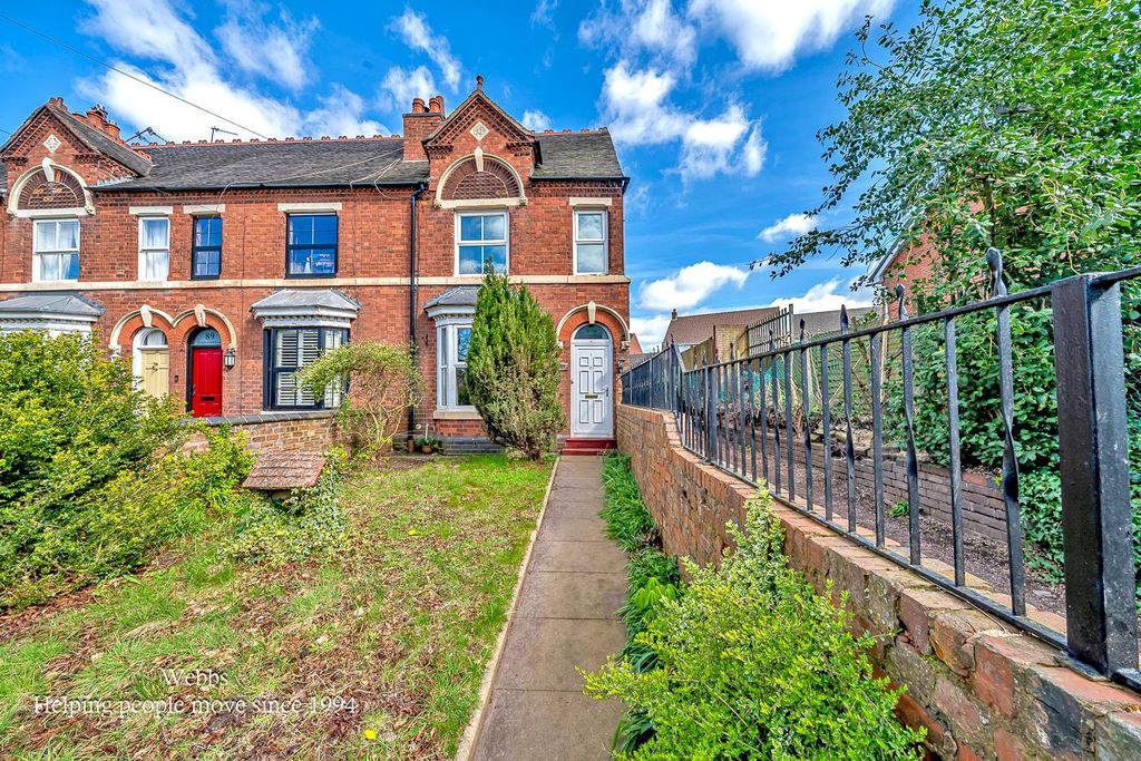 Property photo 1 of 17 Webbs-1.Jpg