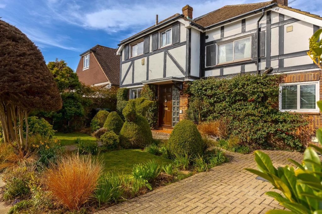 Property photo 2 of 37 Green Ridge_35.Jpg