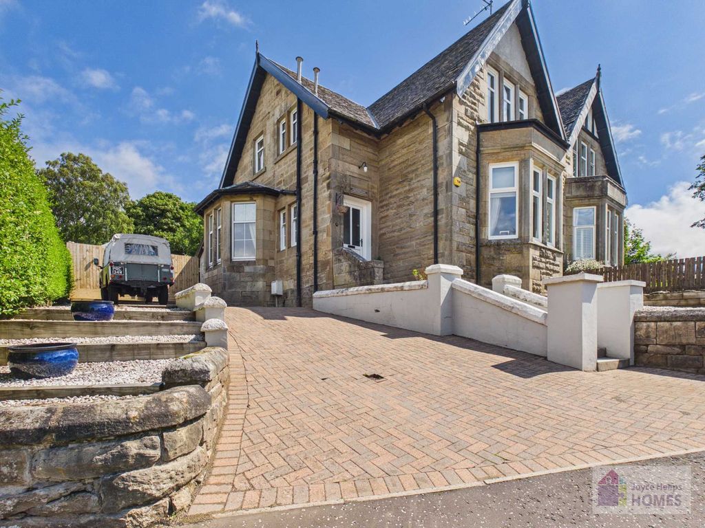 Property photo 1 of 26