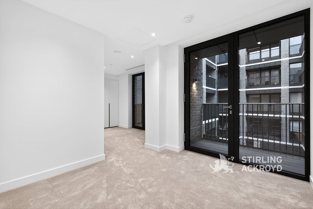 Property photo 2 of 22 Pbox-Img.Jpg