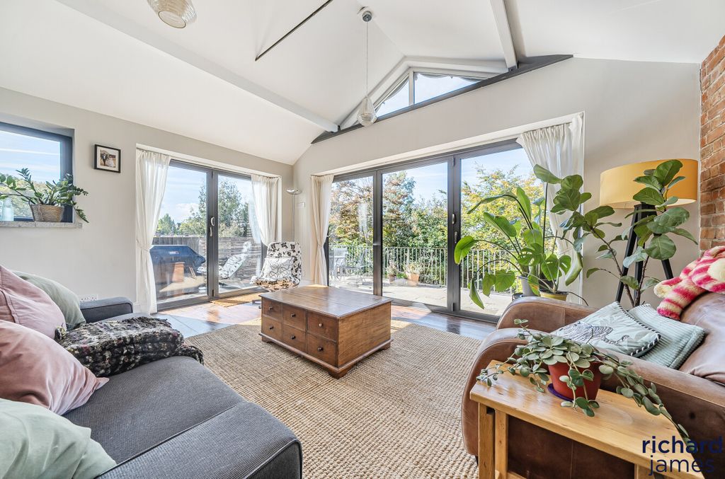 Property photo 3 of 24 47Bb5cd75Ca54B8d8B0A979E88071Ffe