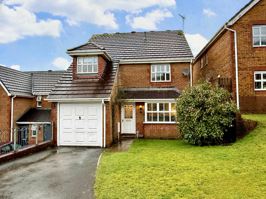 Property photo 1 of 16