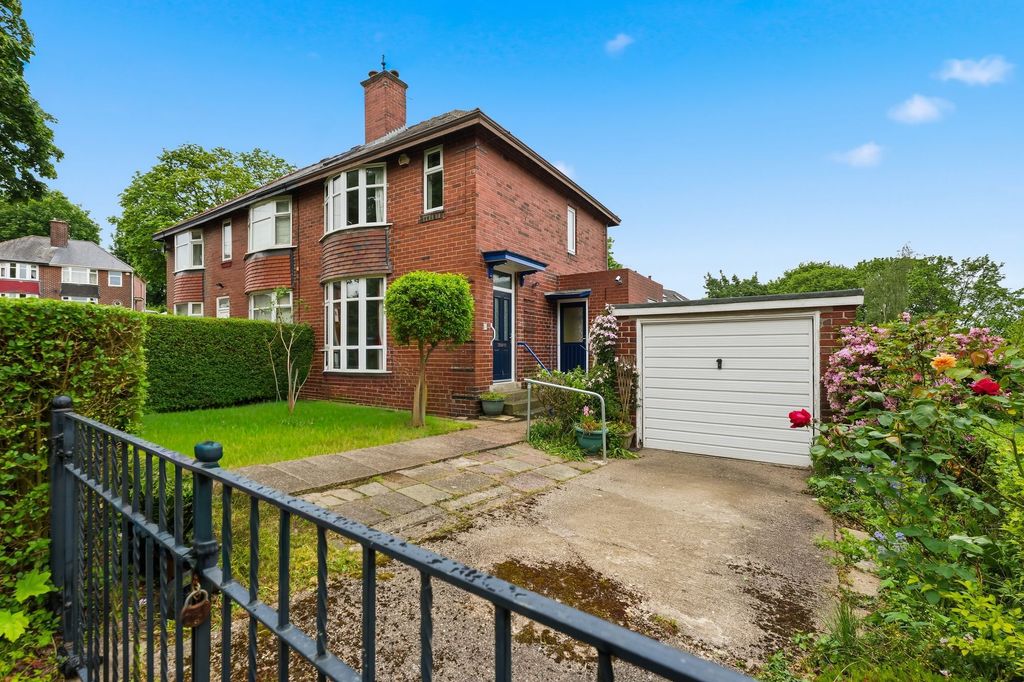 Property photo 1 of 29