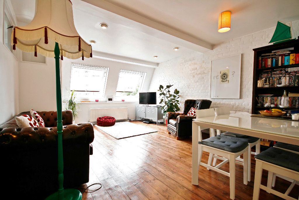 Property photo 2 of 8