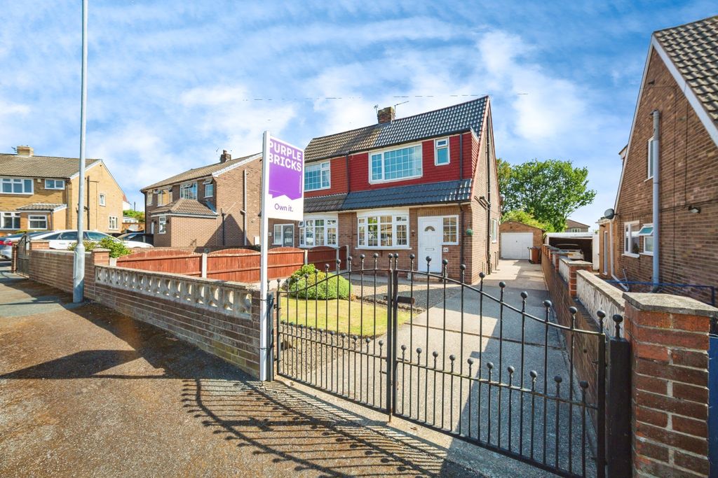 Property photo 1 of 15