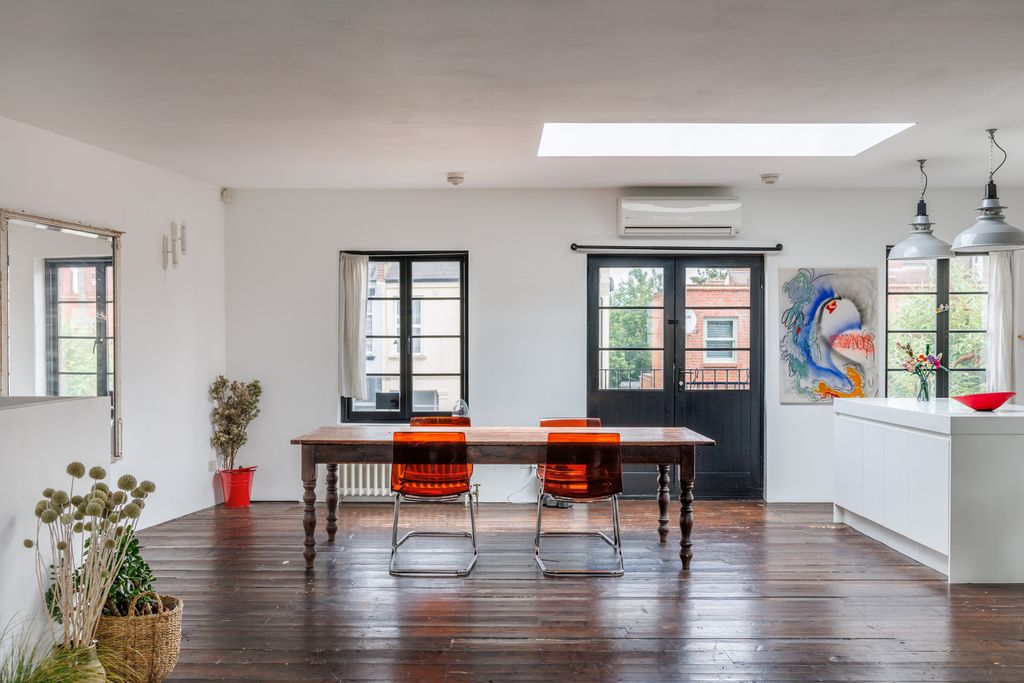 Property photo 1 of 25 286684 - Stjohnsavenuenw10-Jsouteyrat-9443.Jpg