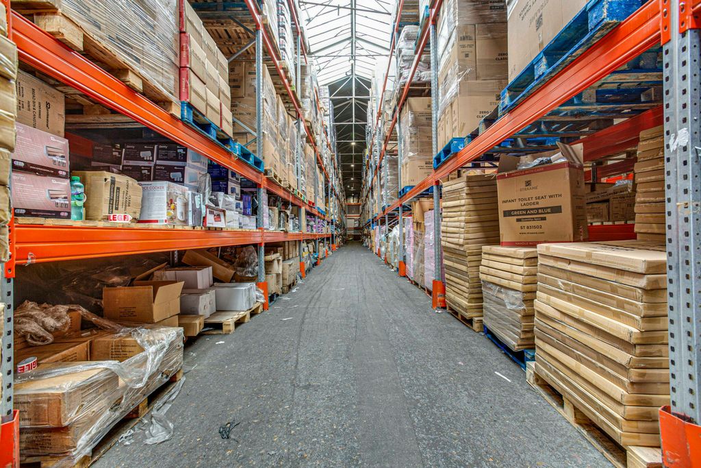 Property photo 2 of 10 Forest_Real_Estateunits_10_11_Kelvin_Industrial_Estate11.Jpg
