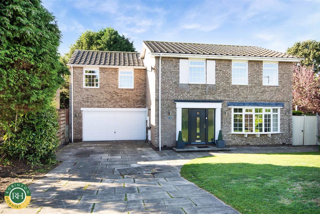 Property photo 1 of 35