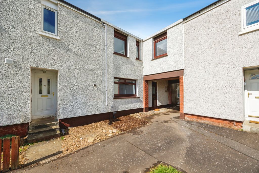 Property photo 1 of 15 Front