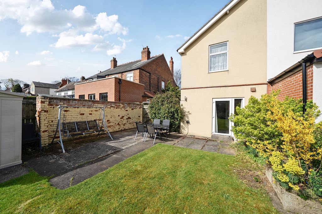 Property photo 2 of 16 Back Garden