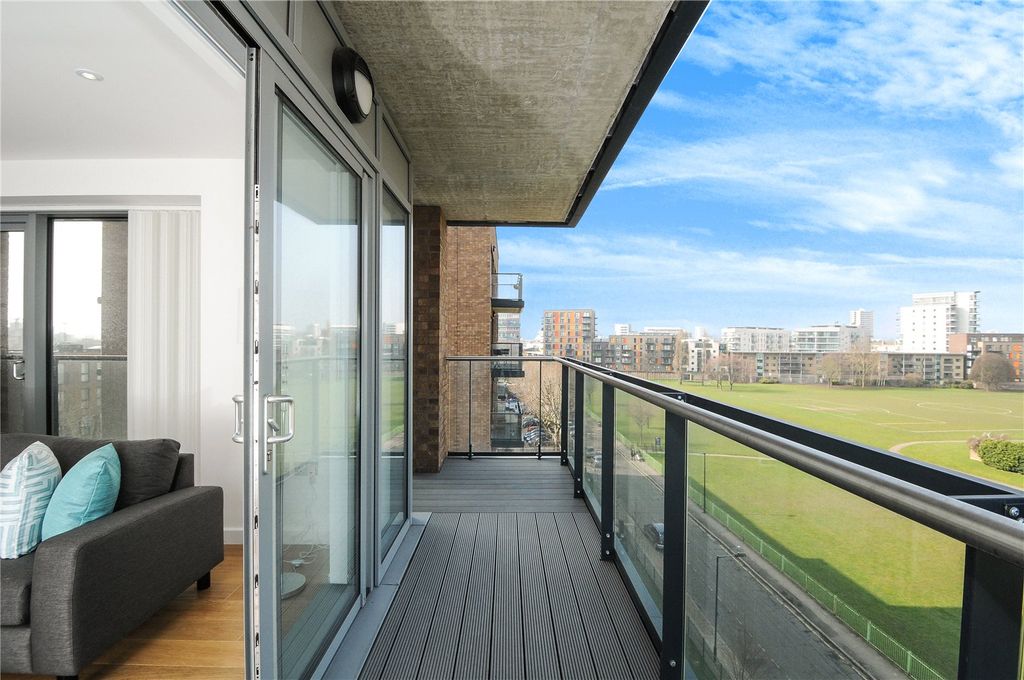 Property photo 3 of 11 Picture No. 16