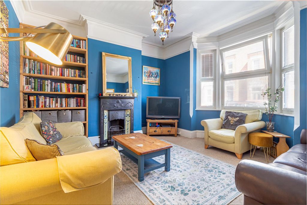 Property photo 2 of 20 Living-Room-2.Jpg