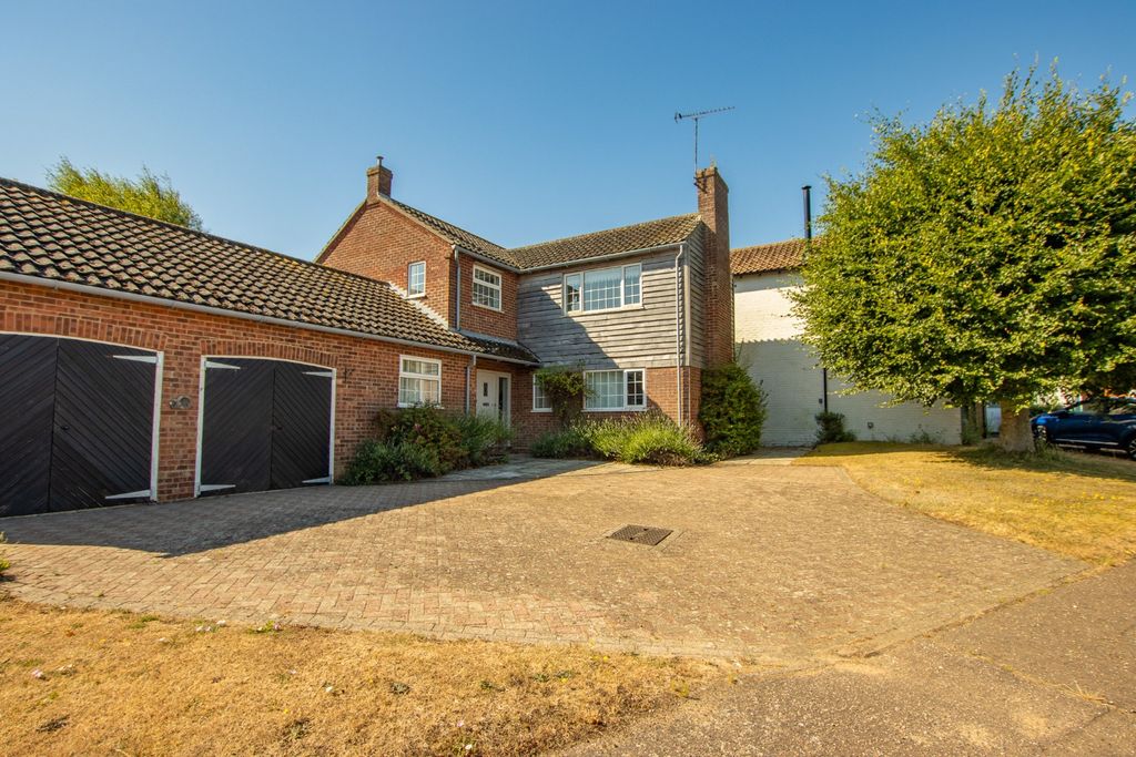 Property photo 1 of 24 4303373