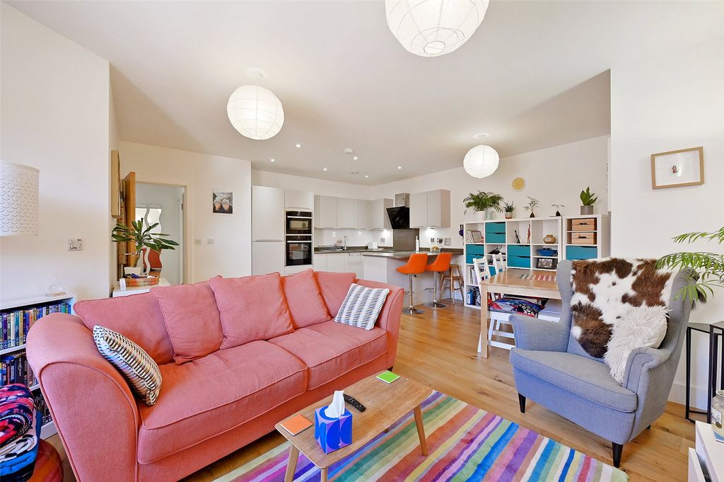 Property photo 3 of 5 Picture No. 05