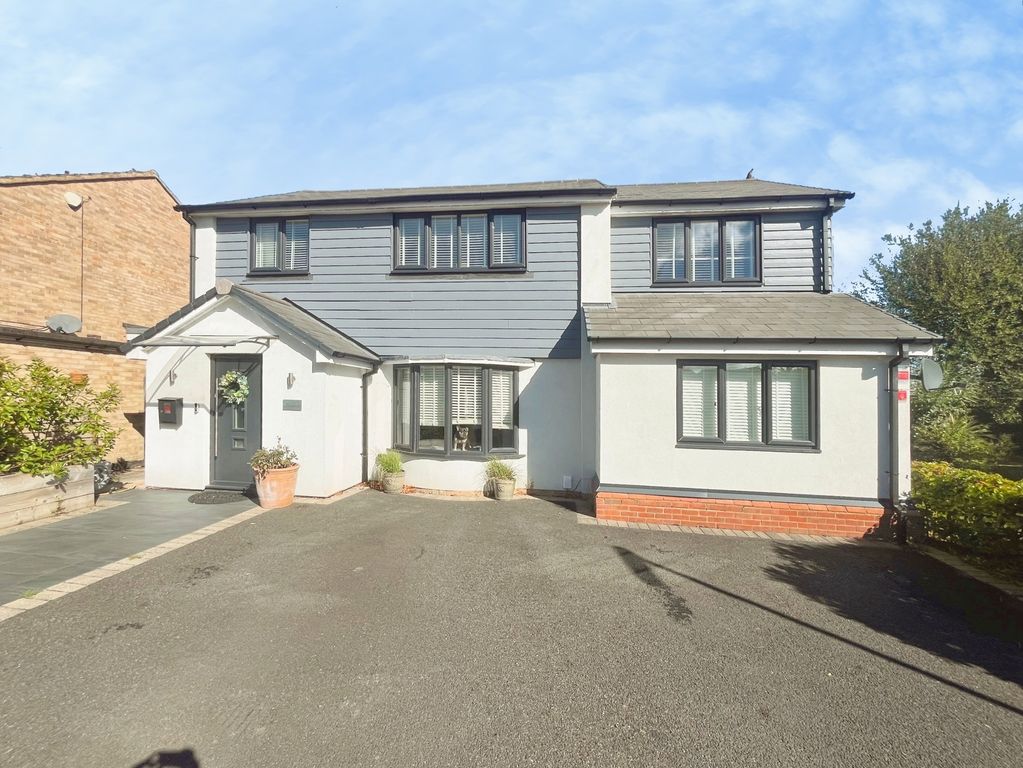 Property photo 1 of 19 Pbox-Img.Jpg