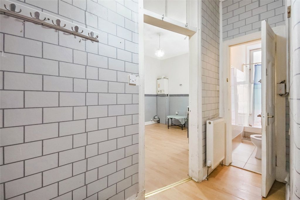 Property photo 3 of 16 Picture No. 03