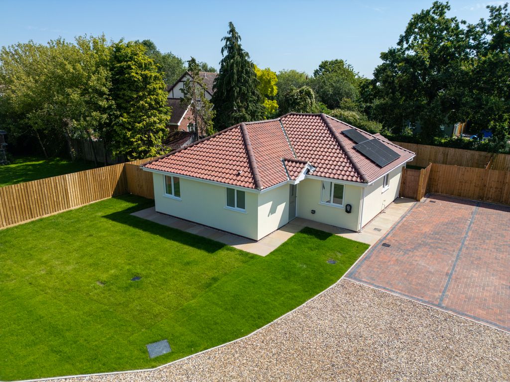 Property photo 2 of 19