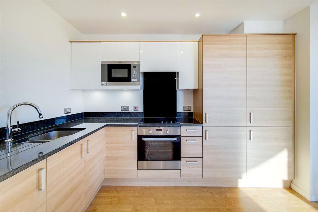 Property photo 2 of 10 Picture No. 07
