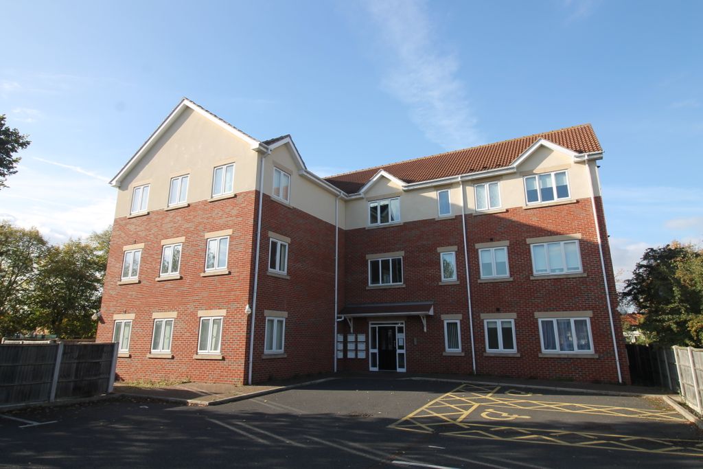 Property photo 1 of 8