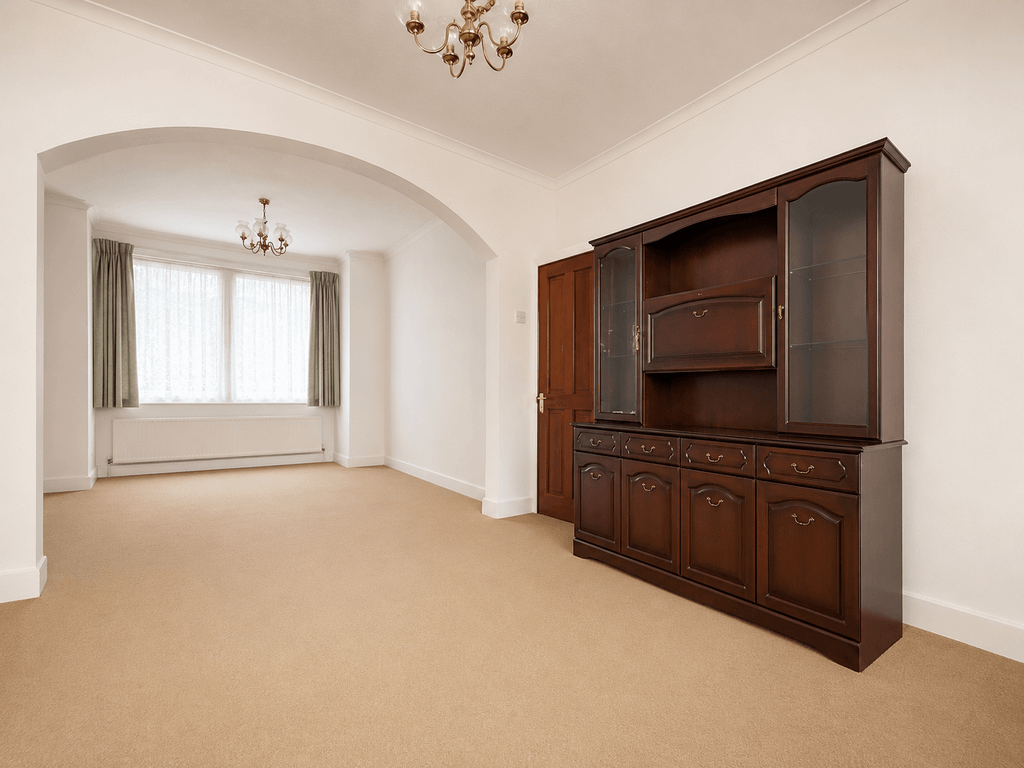 Property photo 2 of 13 Gallery