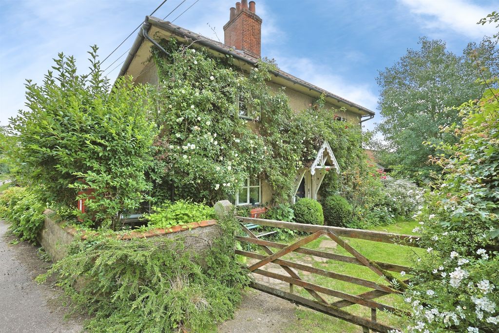 Property photo 2 of 30